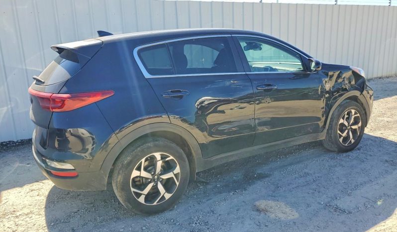 
KIA SPORTAGE LX, 2021 full									