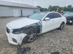 
MERCEDES-BENZ E 300 4MATIC, 2017 (2016) full									
