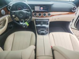 
MERCEDES-BENZ E 300 4MATIC, 2017 (2016) full									