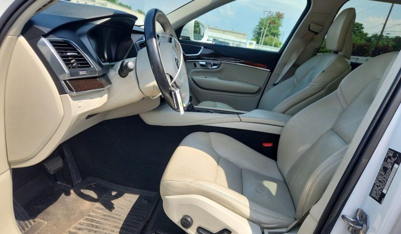 
VOLVO XC90 T6 MOMENTUM, 2019 full									