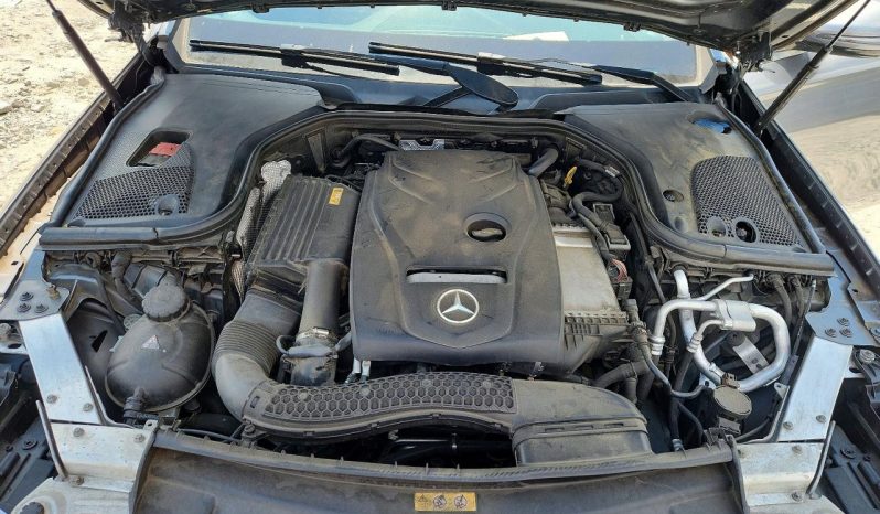 
MERCEDES-BENZ E 300 4MATIC, 2017 (2016) full									