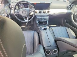 
MERCEDES-BENZ E 300 4MATIC, 2017 (2016) full									