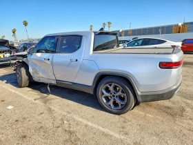RIVIAN R1T LAUNCH EDITION, 2022