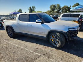 RIVIAN R1T LAUNCH EDITION, 2022