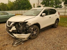 NISSAN ROGUE SV, 2019 (2018)