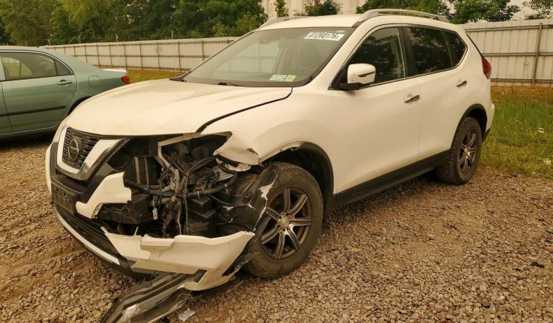 
NISSAN ROGUE SV, 2019 (2018) full									