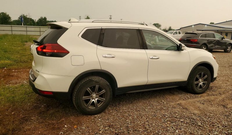
NISSAN ROGUE SV, 2019 (2018) full									