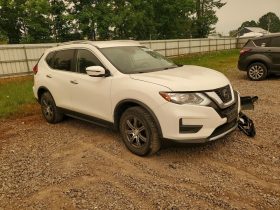 NISSAN ROGUE SV, 2019 (2018)