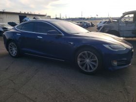 TESLA MODEL S 75, 2017