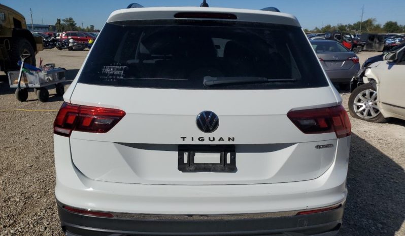 
VOLKSWAGEN TIGUAN S, 2023 (2022) full									