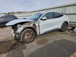 FORD MUSTANG MACH-E SELECT, 2021