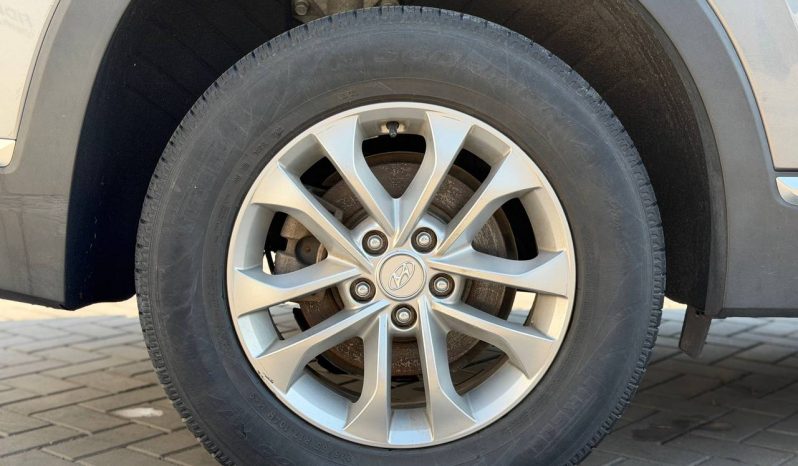 
HYUNDAI SANTA FE SE, 2019 full									