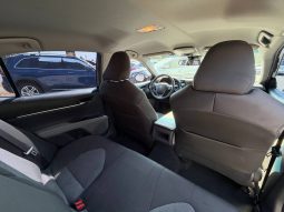 
TOYOTA CAMRY LE, 2019 (2018) full									