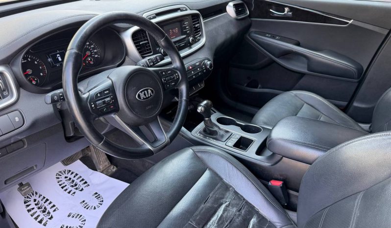 
KIA SORENTO LX, 2016 full									