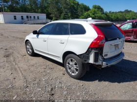 VOLVO XC60 T5 PREMIER PLUS, 2015 (2014)
