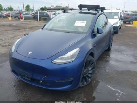 TESLA MODEL Y PERFORMANCE, 2022 (2021)
