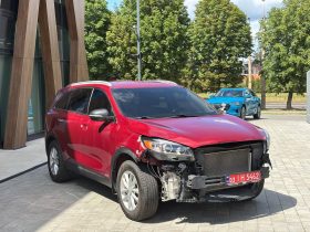 KIA SORENTO LX, 2018 (2017)