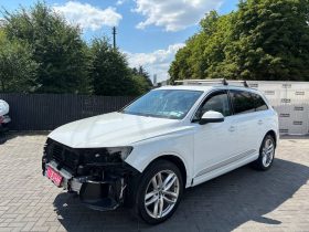 AUDI Q7 3.0T PREMIUM, 2017 (2016)