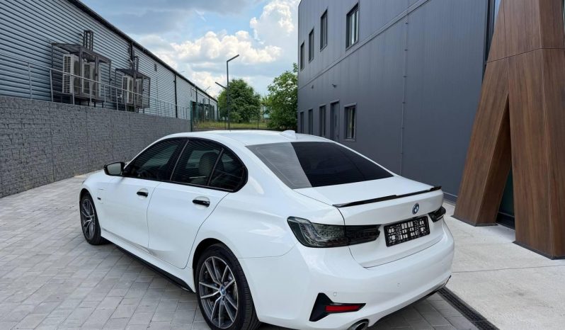
BMW 3 SERIES 330XE, 2022 full									
