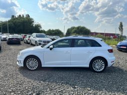 
AUDI A3 E-TRON PREMIUM, 2016 full									
