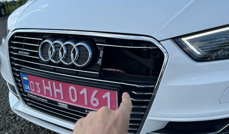 
AUDI A3 E-TRON PREMIUM, 2016 full									