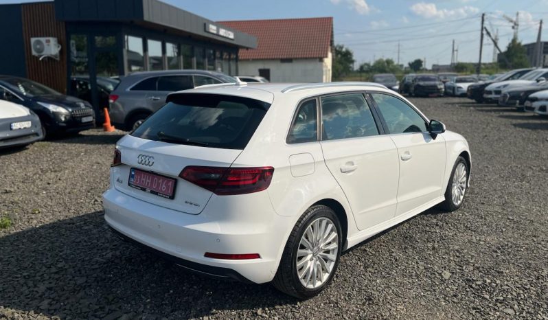
AUDI A3 E-TRON PREMIUM, 2016 full									