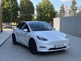 TESLA MODEL Y PERFORMANCE, 2021