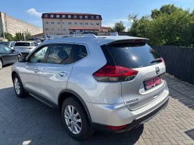 NISSAN ROGUE SV, 2017 (2016)