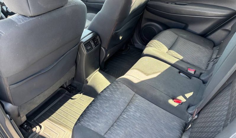 
NISSAN ROGUE SV, 2017 (2016) full									