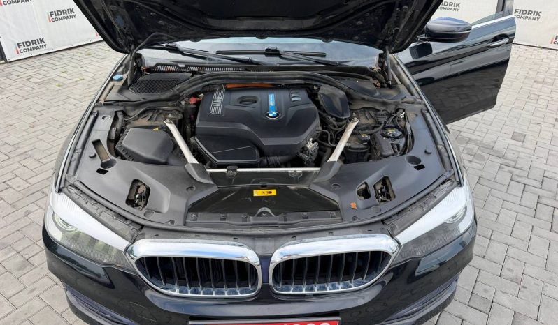 
BMW 530E, 2018 full									