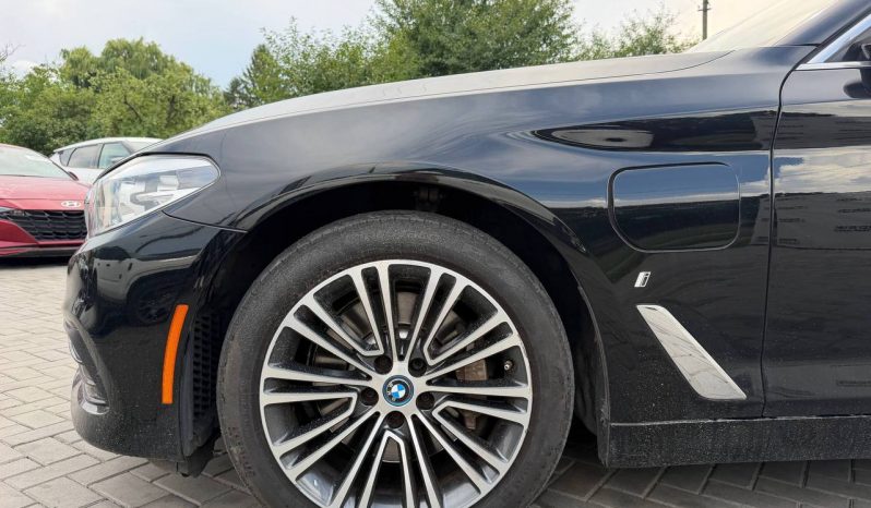 
BMW 530E, 2018 full									