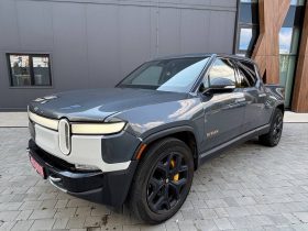 RIVIAN R1T LAUNCH EDITION, 2022