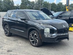 MITSUBISHI OUTLANDER SE, 2022