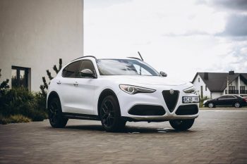 ALFA ROMEO STELVIO, 2020 (2019)