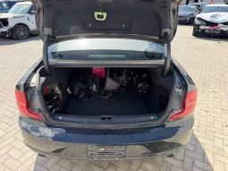 VOLVO S90 T5 MOMENTUM, 2017 (2016)