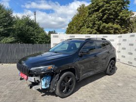 JEEP CHEROKEE LATITUDE PLUS, 2019