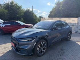 FORD MUSTANG MACH-E PREMIUM, 2021
