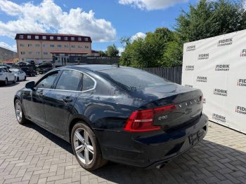 VOLVO S90 T5 MOMENTUM, 2017 (2016)