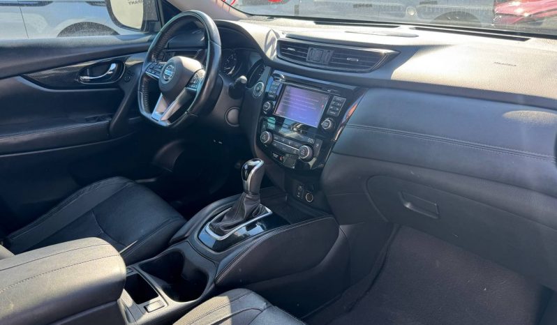 
NISSAN ROGUE SL, 2017 full									