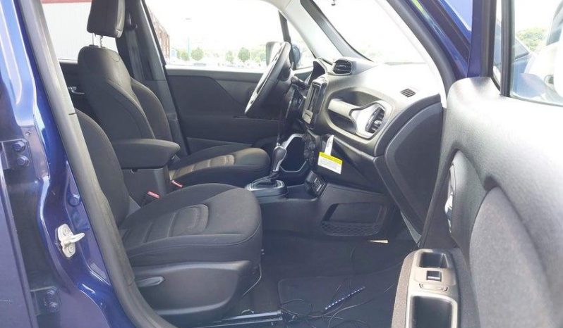 
JEEP RENEGADE LATITUDE, 2018 full									