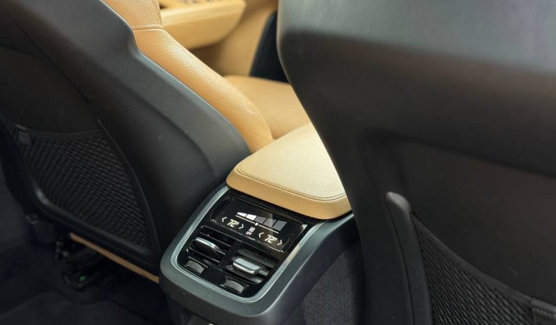 
VOLVO S90 T5 MOMENTUM, 2017 (2016) full									