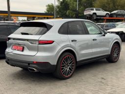 
PORSCHE CAYENNE, 2019 (2018) full									