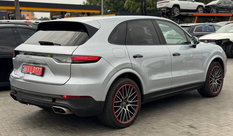 
PORSCHE CAYENNE, 2019 (2018) full									