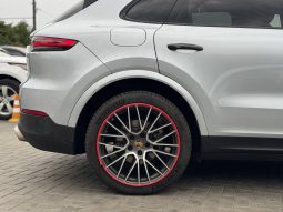
PORSCHE CAYENNE, 2019 (2018) full									