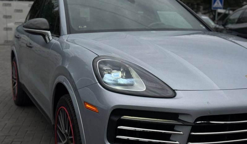 
PORSCHE CAYENNE, 2019 (2018) full									