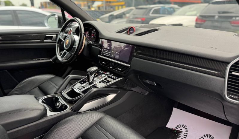 
PORSCHE CAYENNE, 2019 (2018) full									