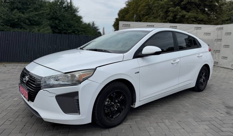 
HYUNDAI IONIQ HYBRID BLUE, 2017 full									