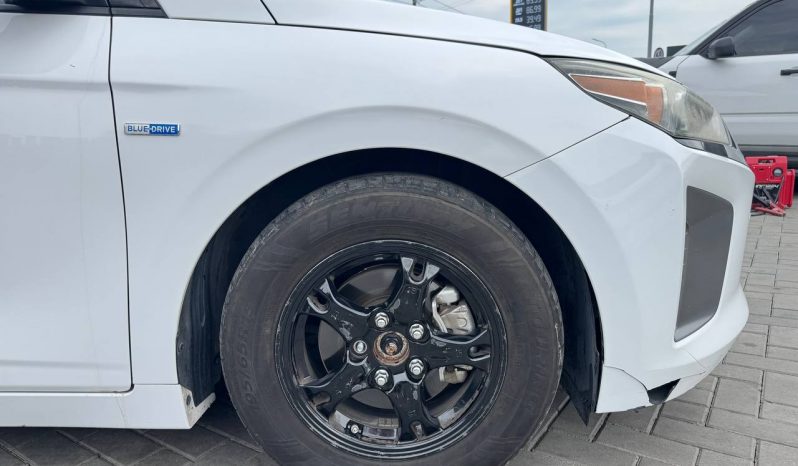 
HYUNDAI IONIQ HYBRID BLUE, 2017 full									