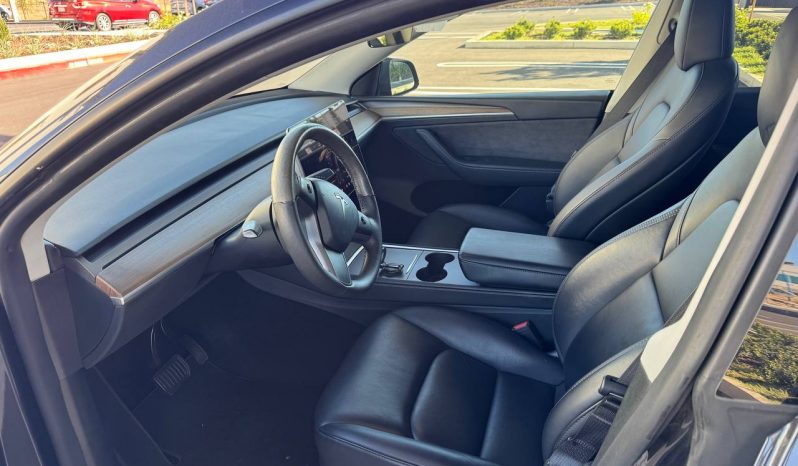 
TESLA MODEL Y RWD, 2024 full									