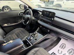 
MITSUBISHI OUTLANDER SE, 2022 full									